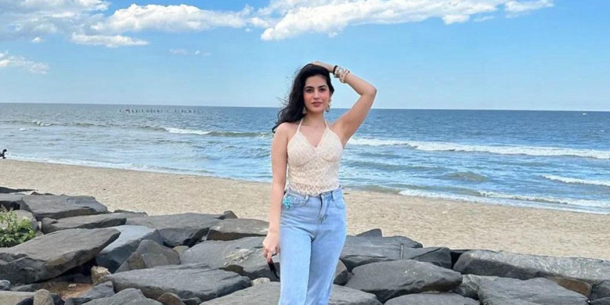 Indian Call Girls in Dubai: A Complete Guide to Verified Escorts, Services, and Contacts