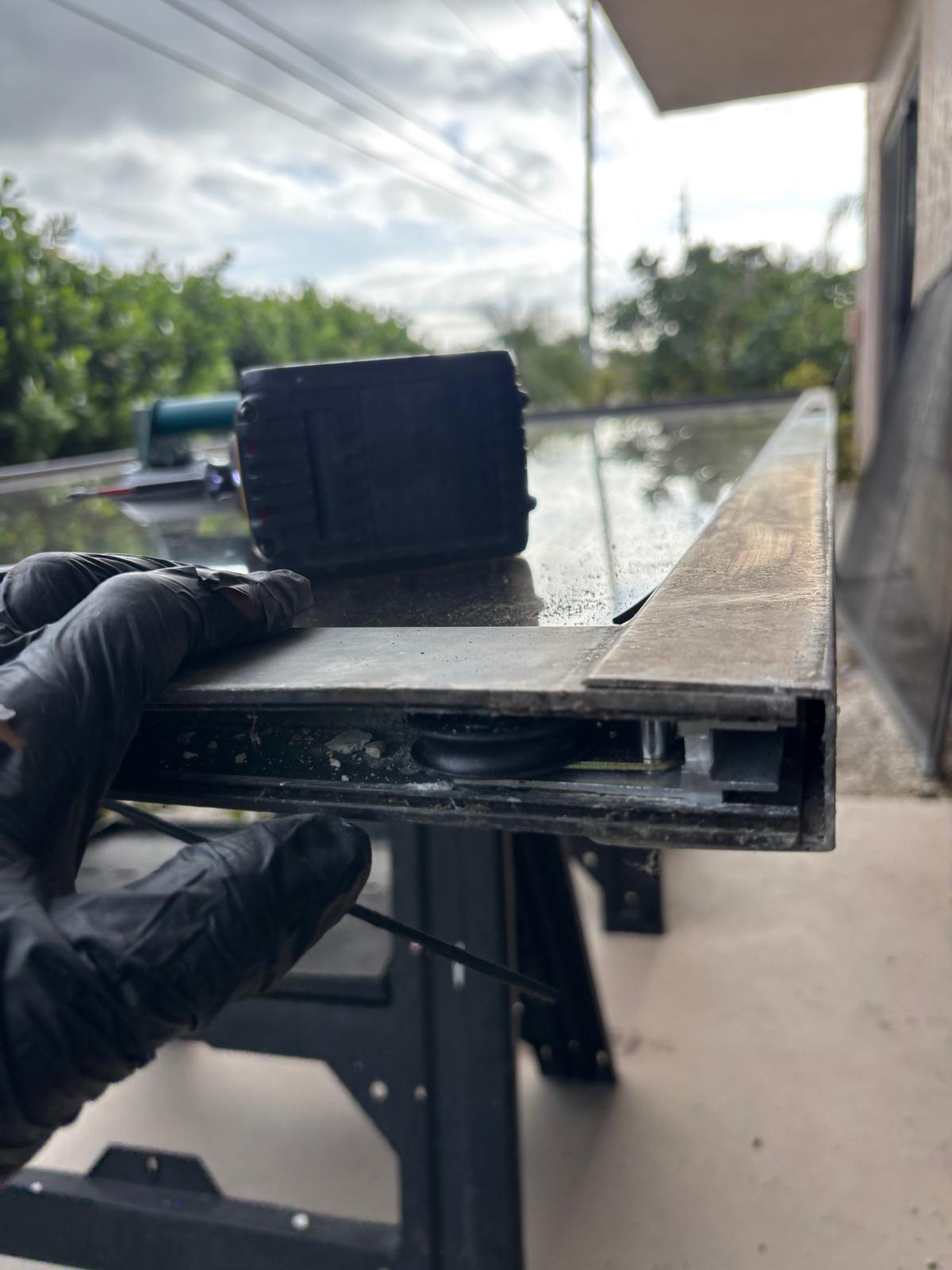 Licensed Sliding Door Repair Florida service
