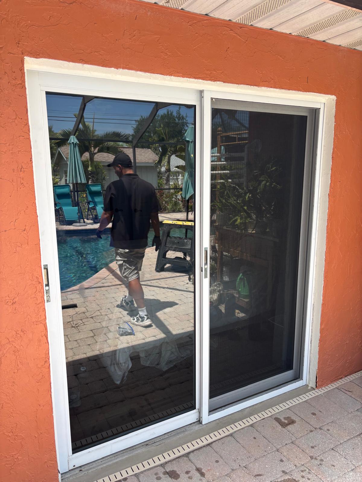 Licensed Sliding Door Repair Florida service