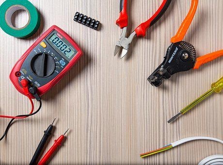 Electrician in Mc Neil