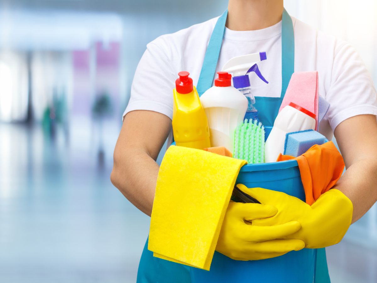 What is the highest paying cleaner?