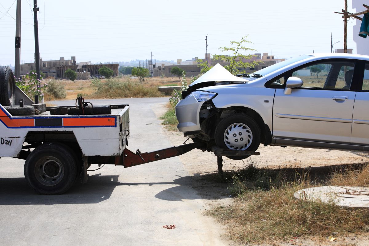 abandoned vehicle removal