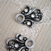 Dirndl Hooks Damask Clear Crystal (Set of Eight)