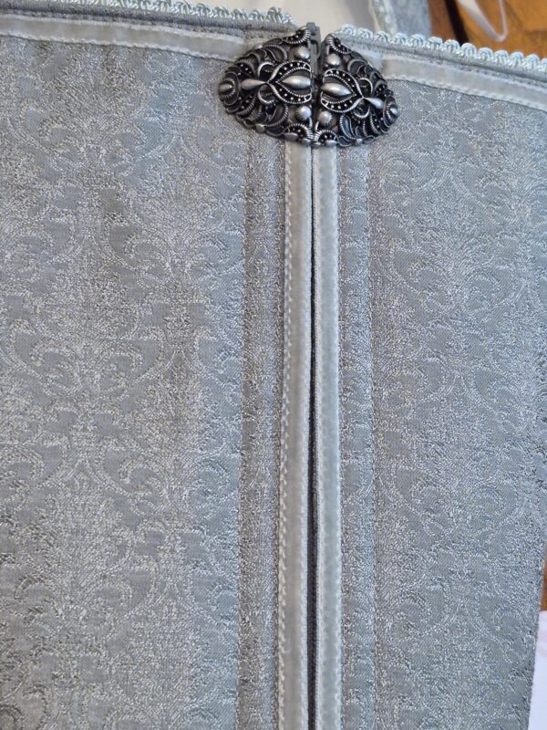 Dirndl Schollbrunn Soft Glacier Grey/Green by Marjo - Image 3