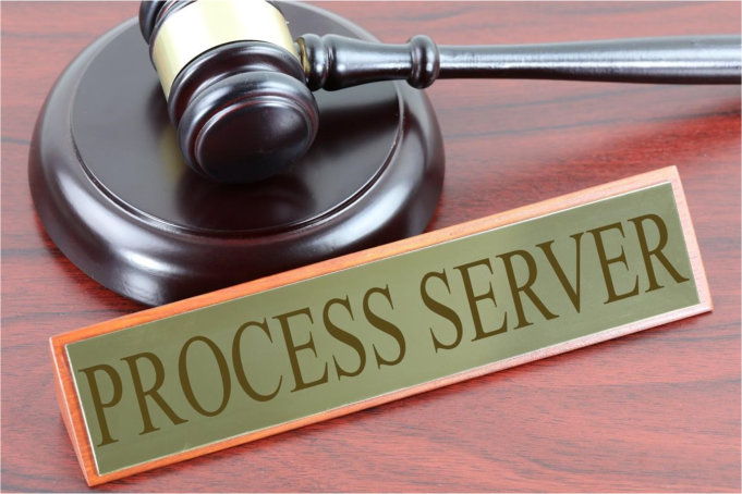 What Is a Process Server Allowed to Do?