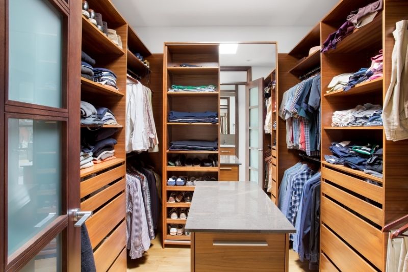 two sided walk in closet