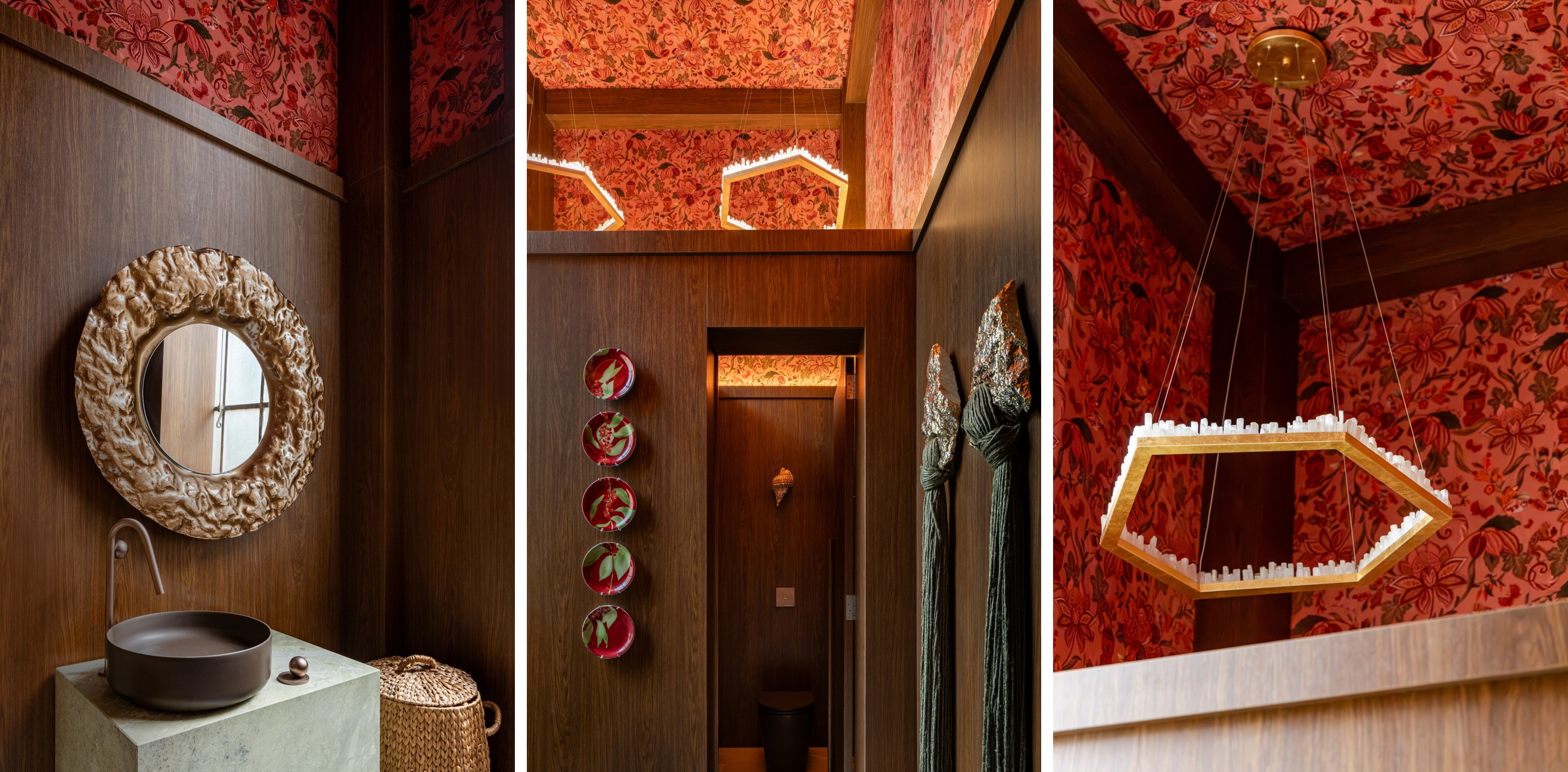 No banheiro idealizado pelo arquiteto Lucas Carrara, para a CASACOR São Paulo, cuba e metal escuros da Deca; espelho decorativo de Luca Milani; cesto de palha de Biasá; pratos pintados de Samia Bilachi; decorações penduradas de Ângela Maria Atelier; lustre em selenita e tecido rosa com ilustrações de Maria Clara Ferrez. As paredes receberam o revestimento Carvalho Brun, da Duratex, em uma tonalidade marrom aquecida e com veios bem definidos | Fotos: Felipe Cuine