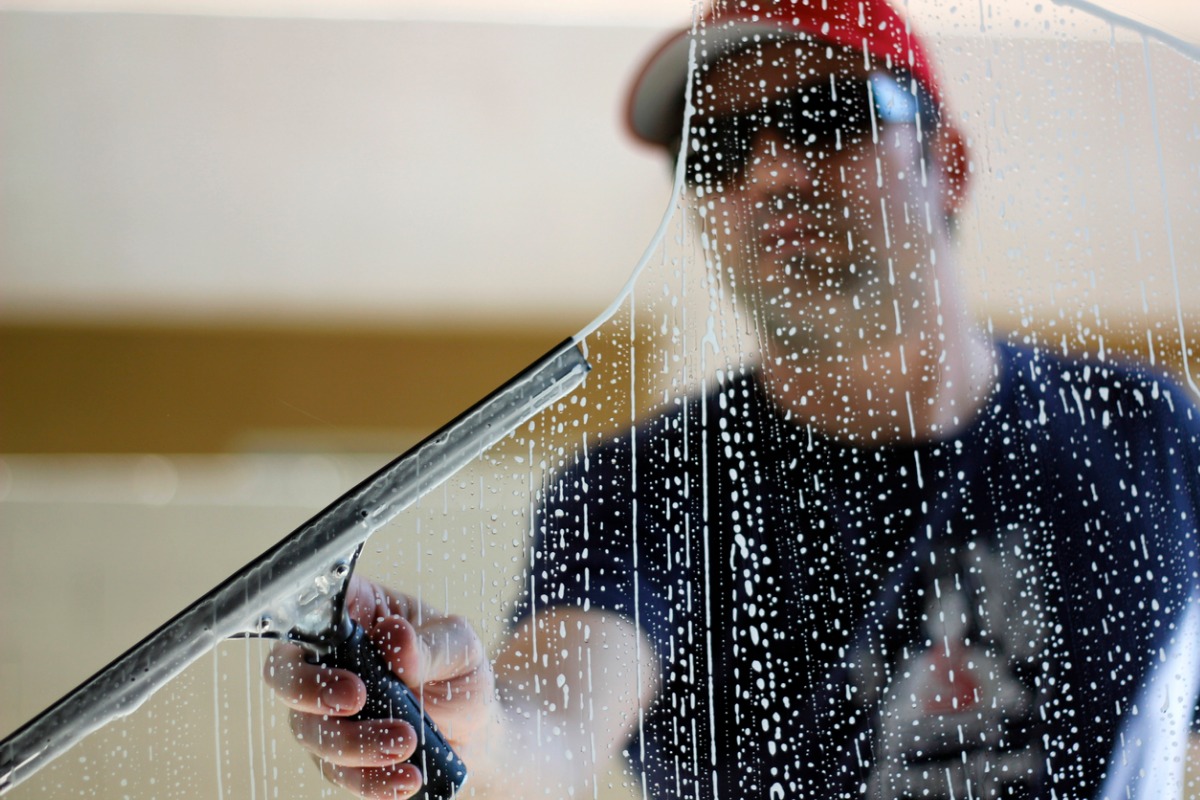 window cleaning kit